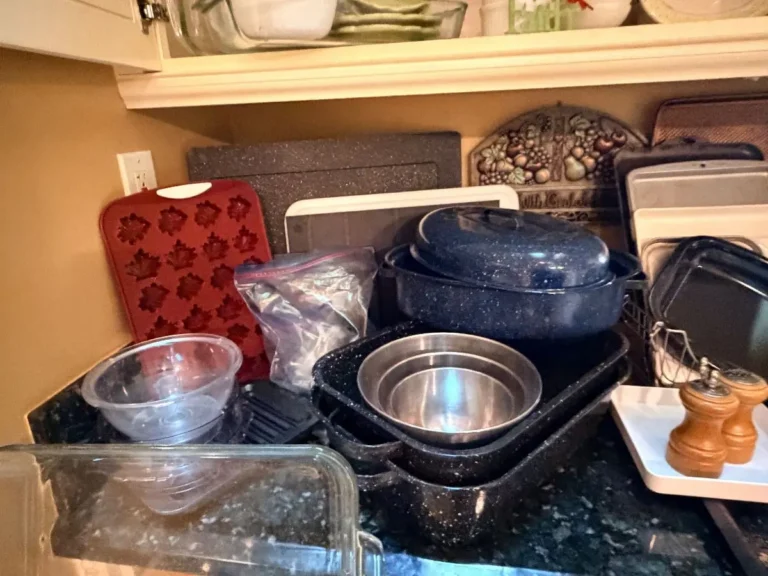 Item from the Packed Home by Busy Bees! estate sale in Scottsdale, AZ