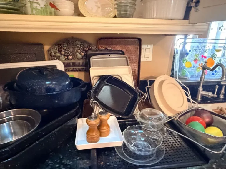 Item from the Packed Home by Busy Bees! estate sale in Scottsdale, AZ