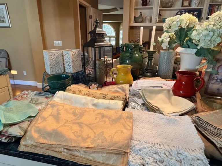 Item from the Packed Home by Busy Bees! estate sale in Scottsdale, AZ