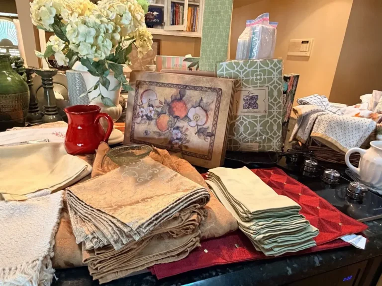 Item from the Packed Home by Busy Bees! estate sale in Scottsdale, AZ