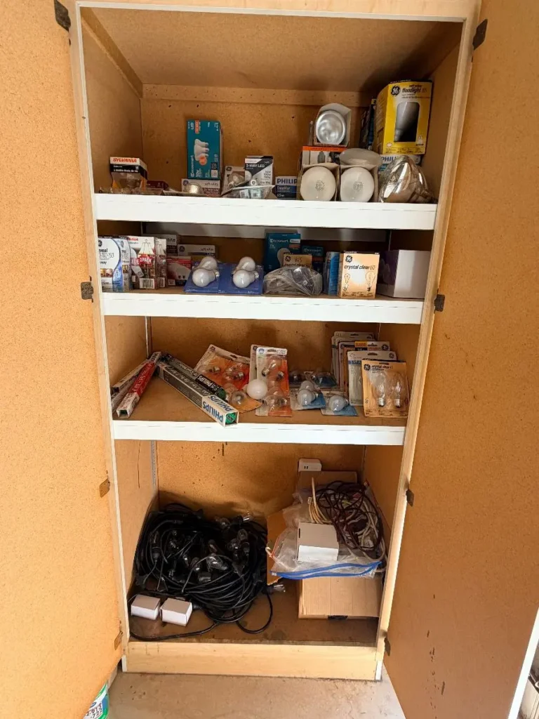 Item from the Packed Home by Busy Bees! estate sale in Scottsdale, AZ