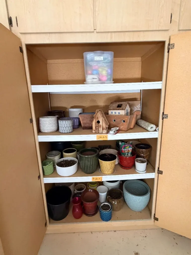 Item from the Packed Home by Busy Bees! estate sale in Scottsdale, AZ