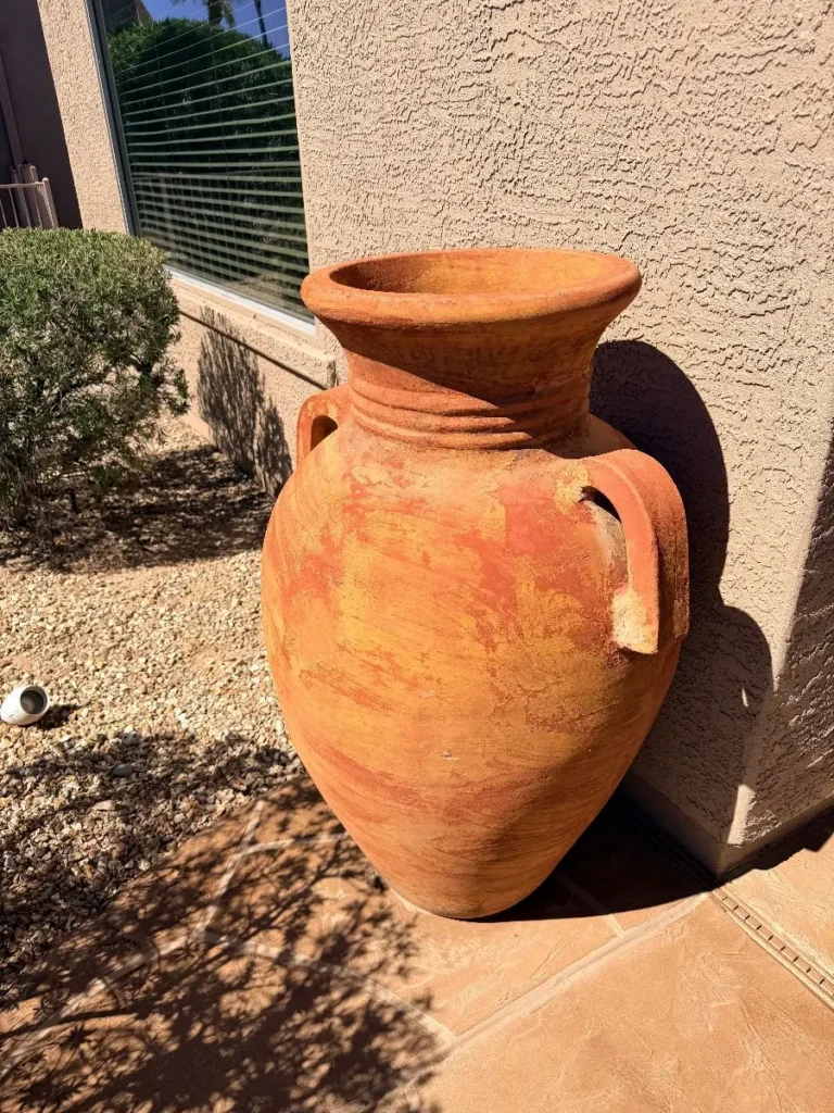 Item from the October Spectacular in Surprise with Busy Bees! estate sale in Surprise, AZ