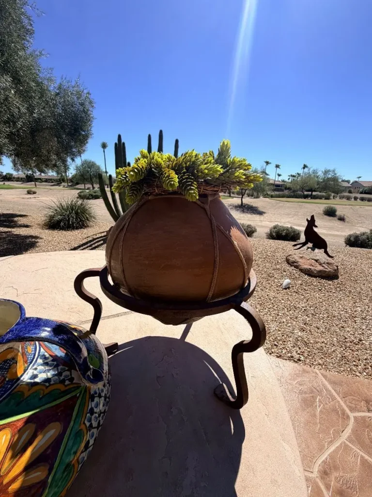 Item from the October Spectacular in Surprise with Busy Bees! estate sale in Surprise, AZ