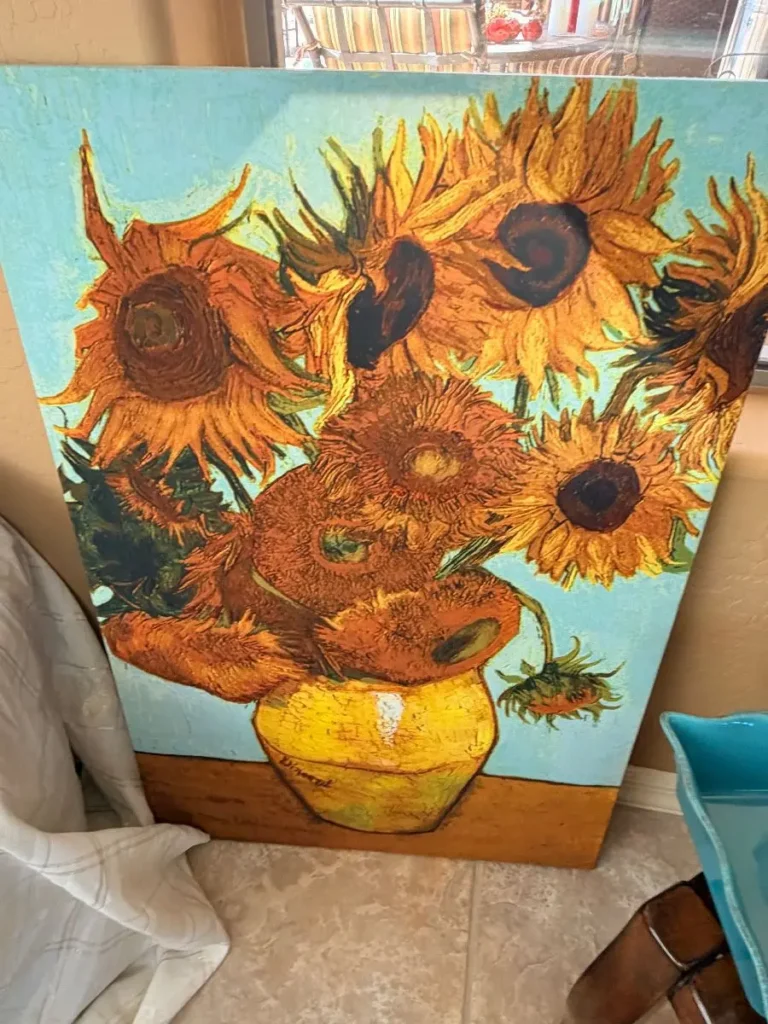 Item from the October Spectacular in Surprise with Busy Bees! estate sale in Surprise, AZ