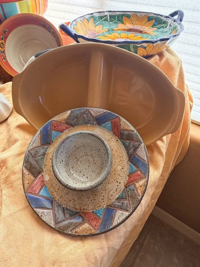 Item from the October Spectacular in Surprise with Busy Bees! estate sale in Surprise, AZ