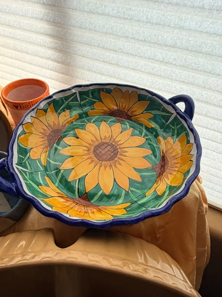 Item from the October Spectacular in Surprise with Busy Bees! estate sale in Surprise, AZ