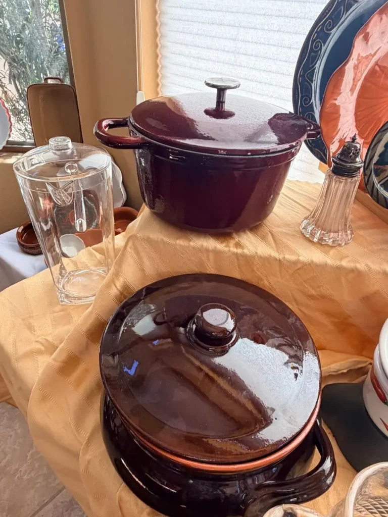 Item from the October Spectacular in Surprise with Busy Bees! estate sale in Surprise, AZ