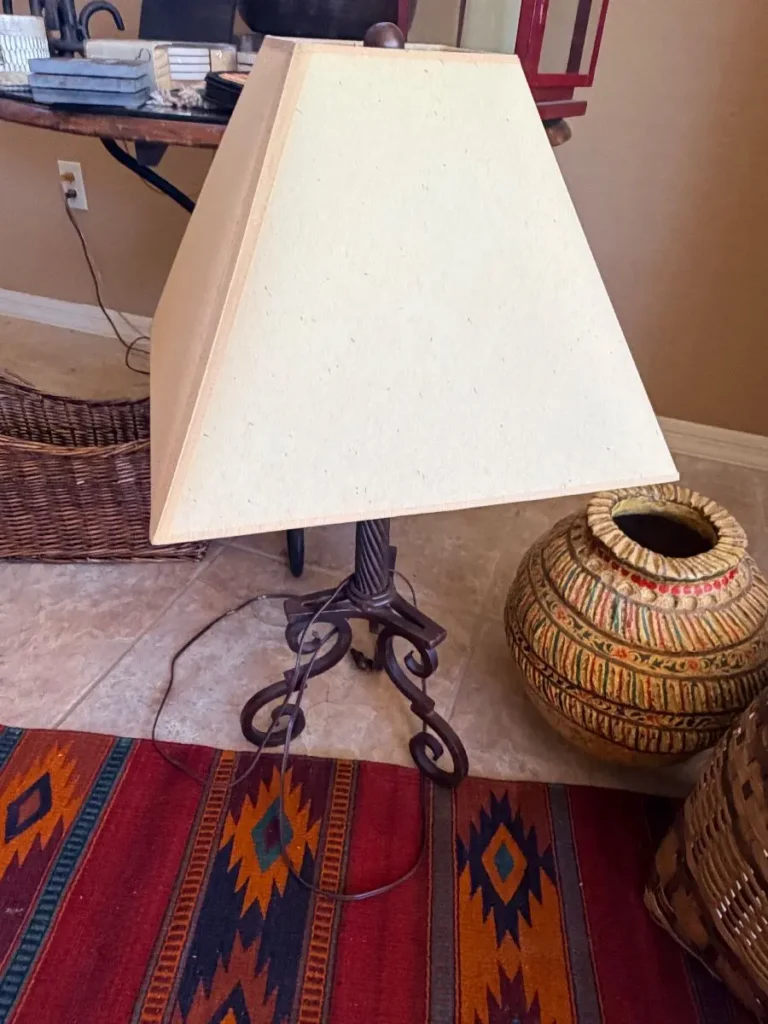 Item from the October Spectacular in Surprise with Busy Bees! estate sale in Surprise, AZ