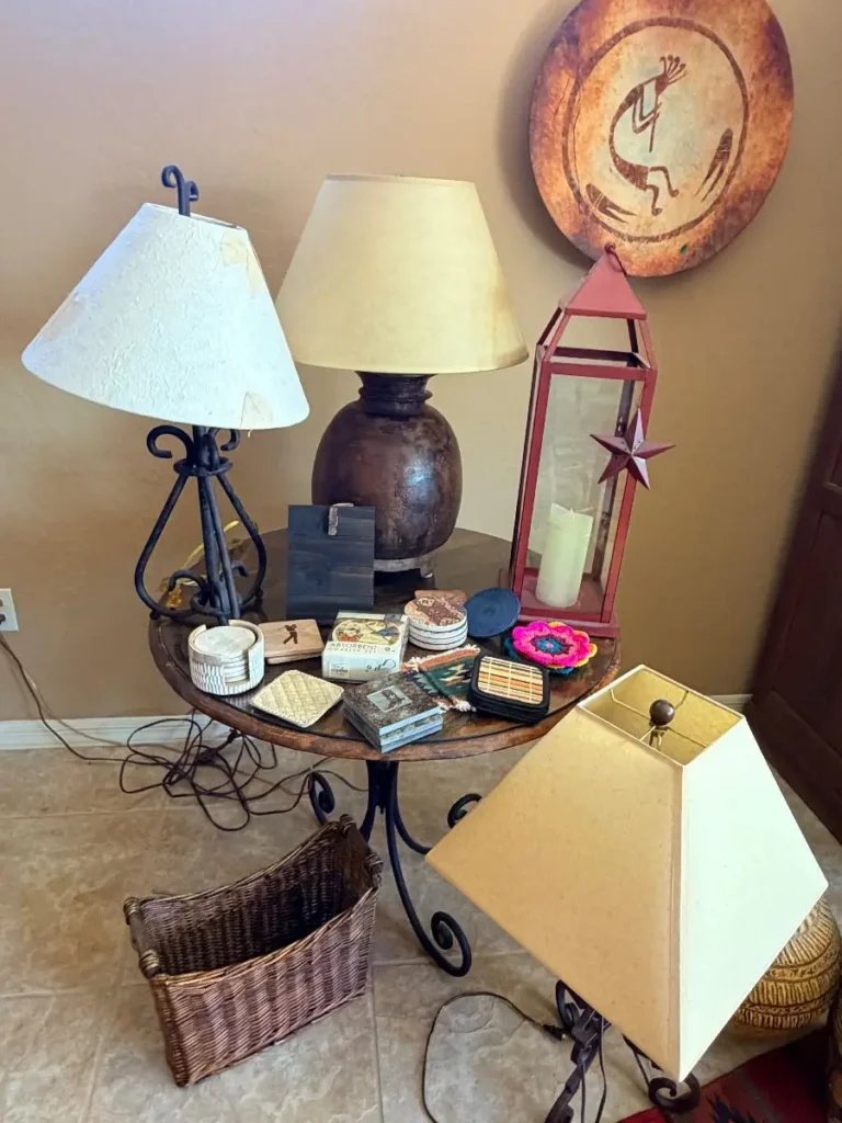Item from the October Spectacular in Surprise with Busy Bees! estate sale in Surprise, AZ