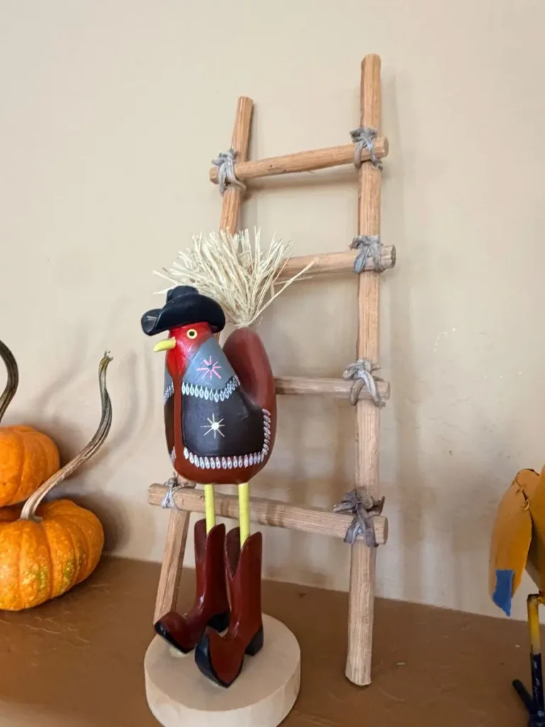 Item from the October Spectacular in Surprise with Busy Bees! estate sale in Surprise, AZ
