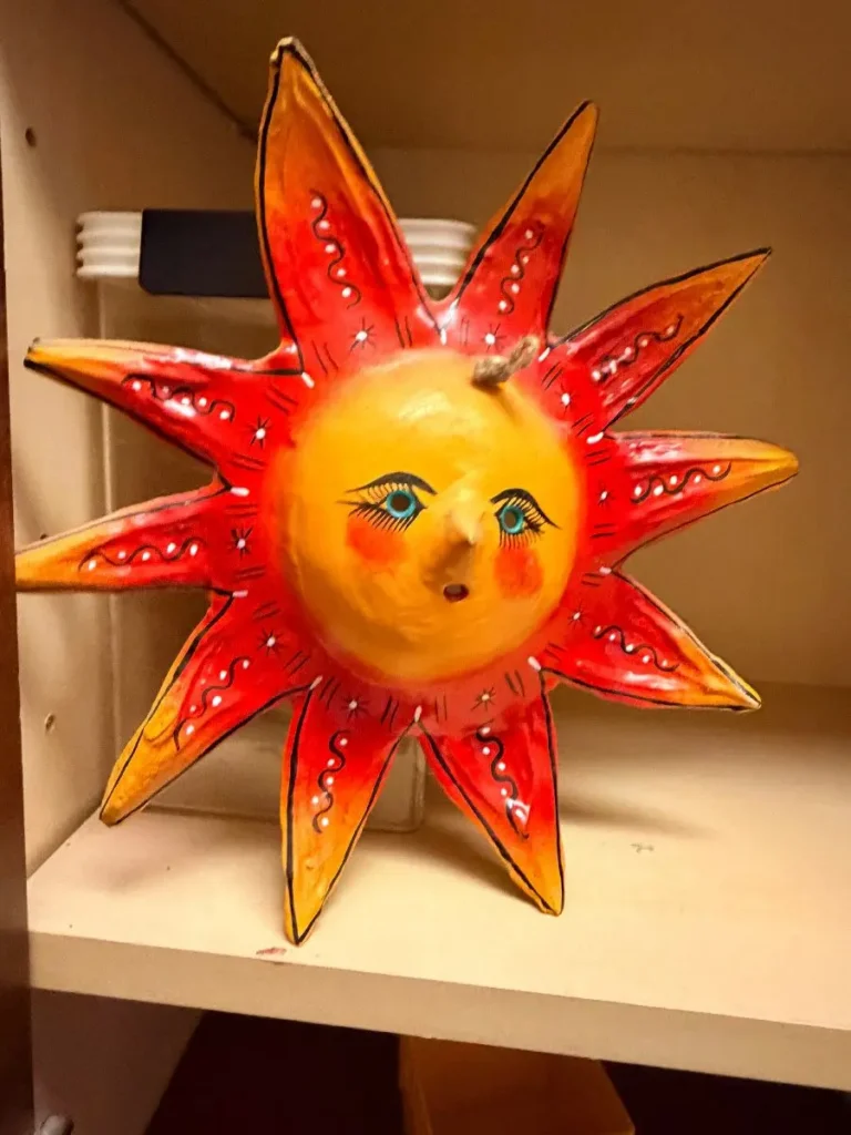 Item from the October Spectacular in Surprise with Busy Bees! estate sale in Surprise, AZ