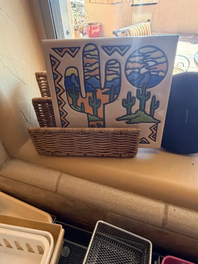 Item from the October Spectacular in Surprise with Busy Bees! estate sale in Surprise, AZ