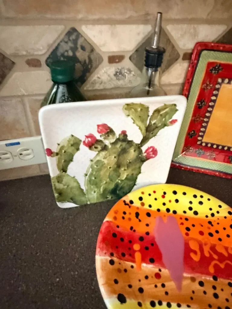 Item from the October Spectacular in Surprise with Busy Bees! estate sale in Surprise, AZ