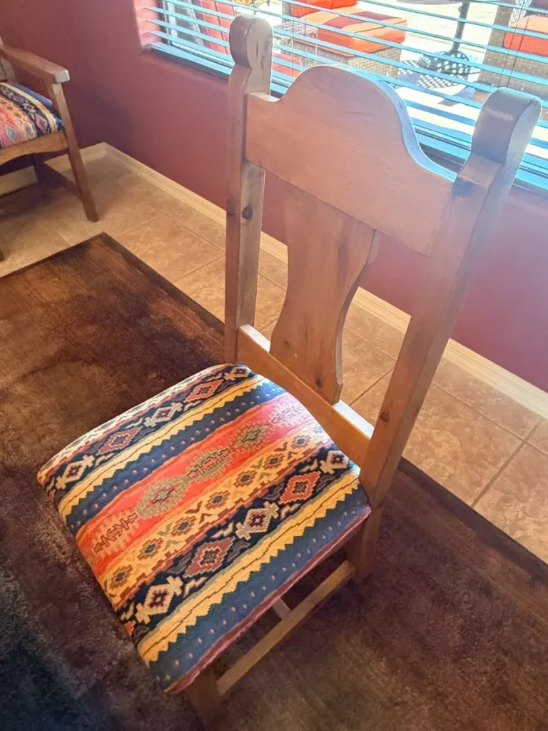 Item from the October Spectacular in Surprise with Busy Bees! estate sale in Surprise, AZ
