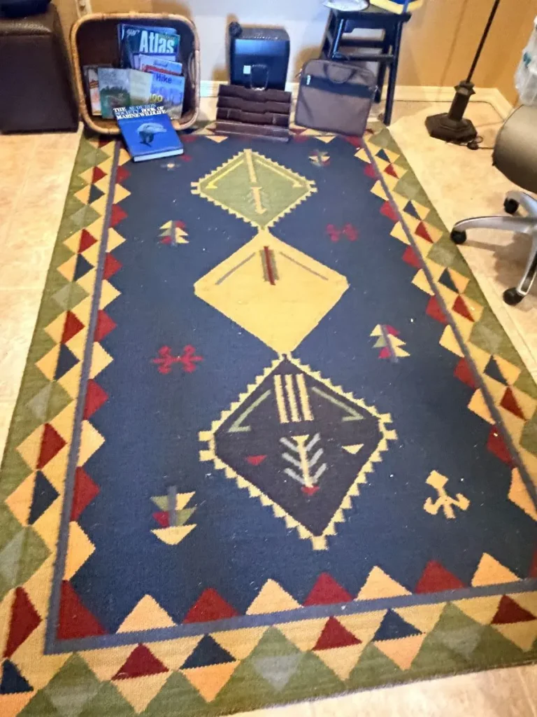 Item from the October Spectacular in Surprise with Busy Bees! estate sale in Surprise, AZ