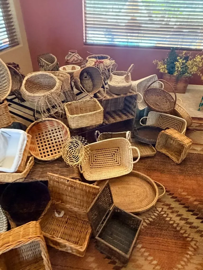 Item from the October Spectacular in Surprise with Busy Bees! estate sale in Surprise, AZ