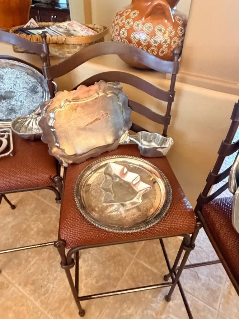 Item from the October Spectacular in Surprise with Busy Bees! estate sale in Surprise, AZ