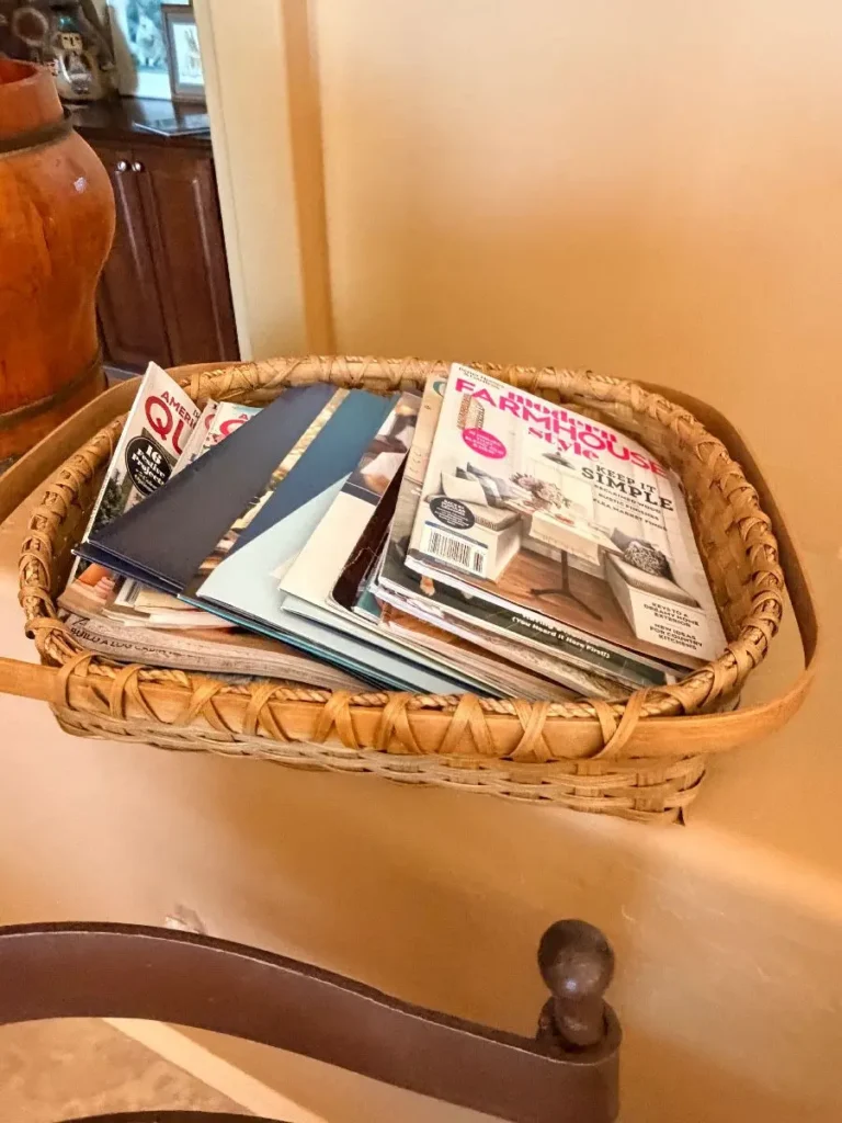 Item from the October Spectacular in Surprise with Busy Bees! estate sale in Surprise, AZ