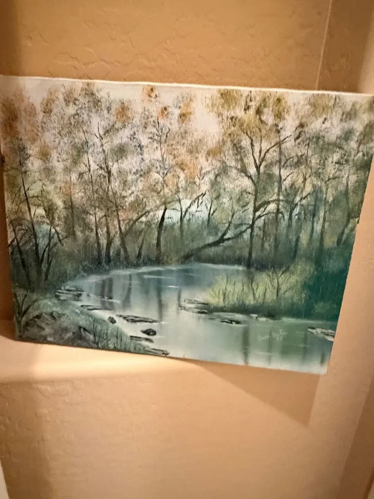 Item from the October Spectacular in Surprise with Busy Bees! estate sale in Surprise, AZ