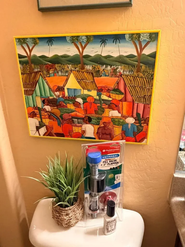 Item from the October Spectacular in Surprise with Busy Bees! estate sale in Surprise, AZ