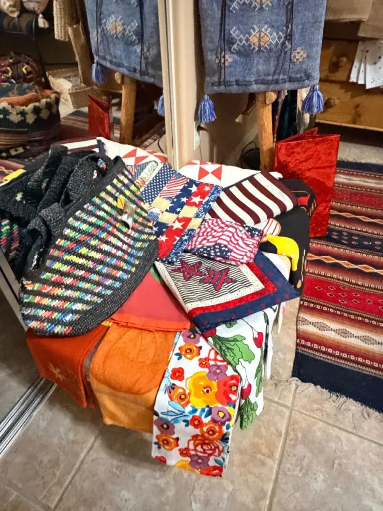 Item from the October Spectacular in Surprise with Busy Bees! estate sale in Surprise, AZ