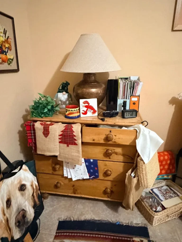 Item from the October Spectacular in Surprise with Busy Bees! estate sale in Surprise, AZ