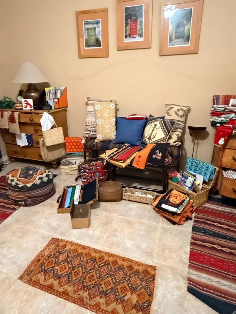Item from the October Spectacular in Surprise with Busy Bees! estate sale in Surprise, AZ