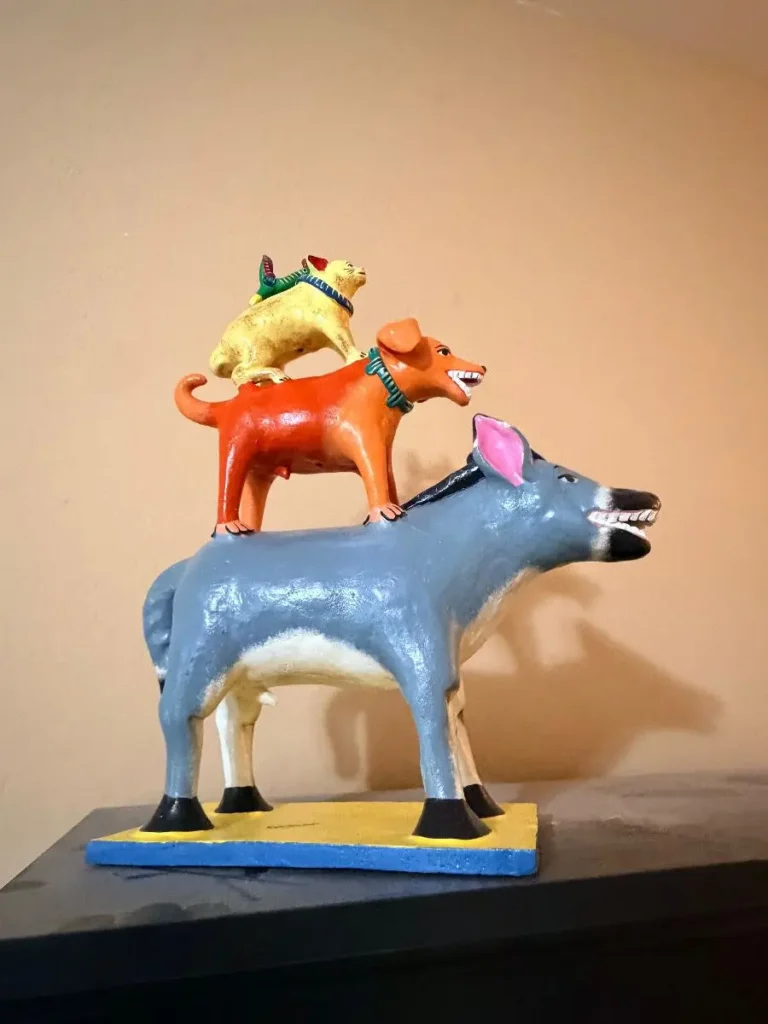 Item from the October Spectacular in Surprise with Busy Bees! estate sale in Surprise, AZ
