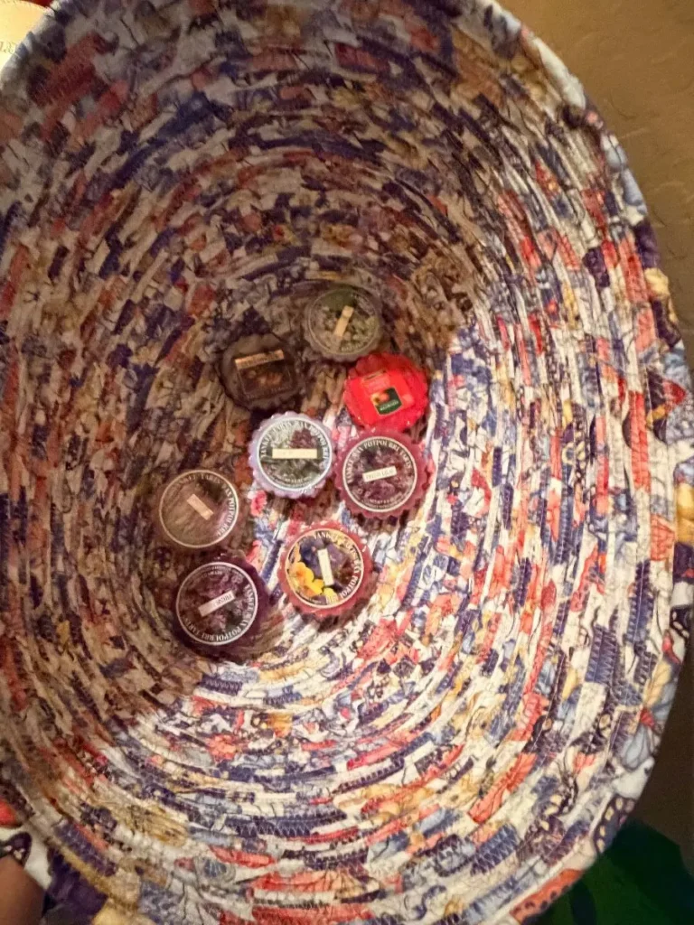 Item from the October Spectacular in Surprise with Busy Bees! estate sale in Surprise, AZ