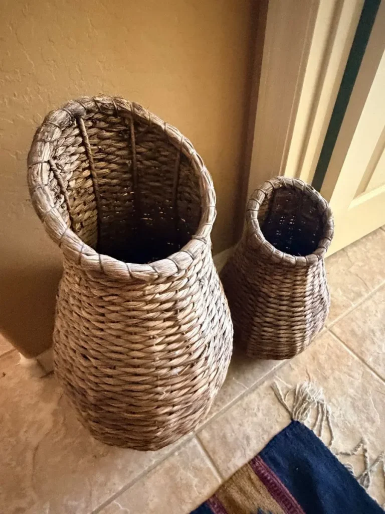 Item from the October Spectacular in Surprise with Busy Bees! estate sale in Surprise, AZ