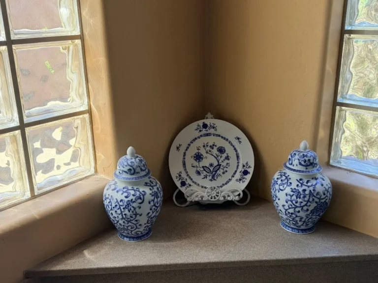 Item from the October Spectacular in Surprise with Busy Bees! estate sale in Surprise, AZ