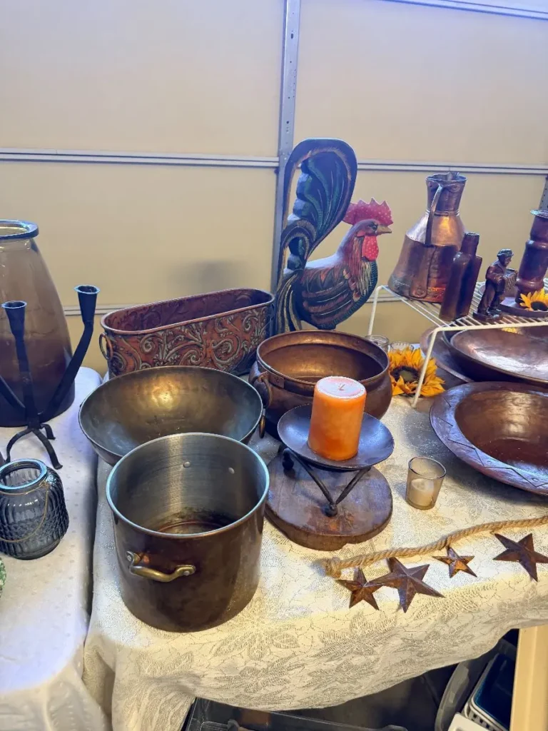 Item from the October Spectacular in Surprise with Busy Bees! estate sale in Surprise, AZ