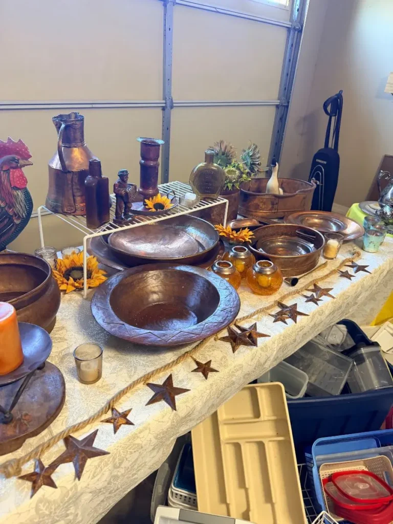 Item from the October Spectacular in Surprise with Busy Bees! estate sale in Surprise, AZ