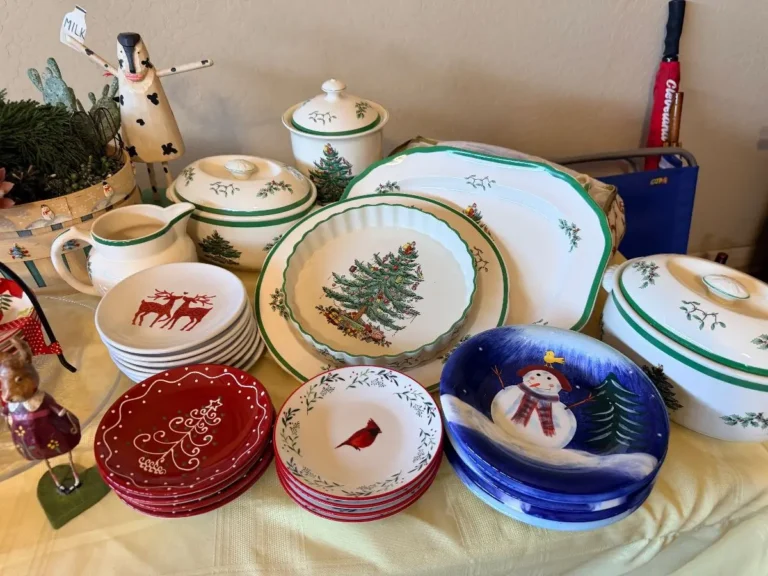 Item from the October Spectacular in Surprise with Busy Bees! estate sale in Surprise, AZ