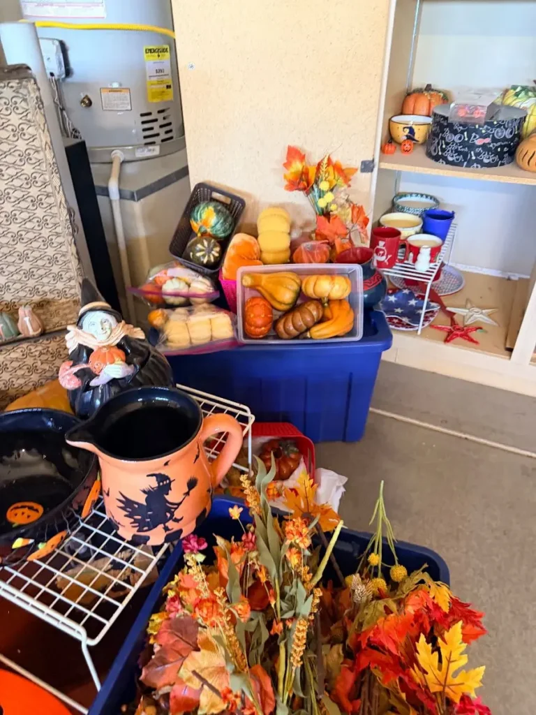 Item from the October Spectacular in Surprise with Busy Bees! estate sale in Surprise, AZ