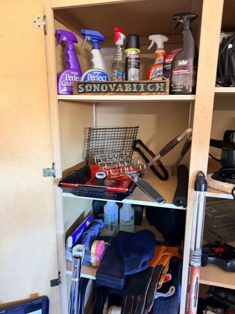 Item from the October Spectacular in Surprise with Busy Bees! estate sale in Surprise, AZ